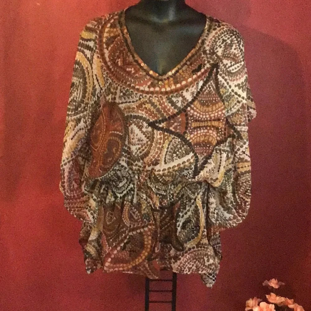 COLLECTIONEIGHTEEN  SHEER TOP SIZE O/S
